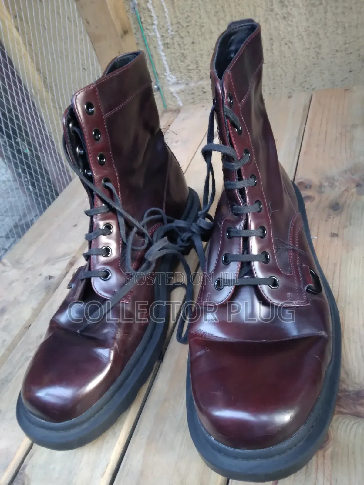 Naval Seal Shining Leather Upper