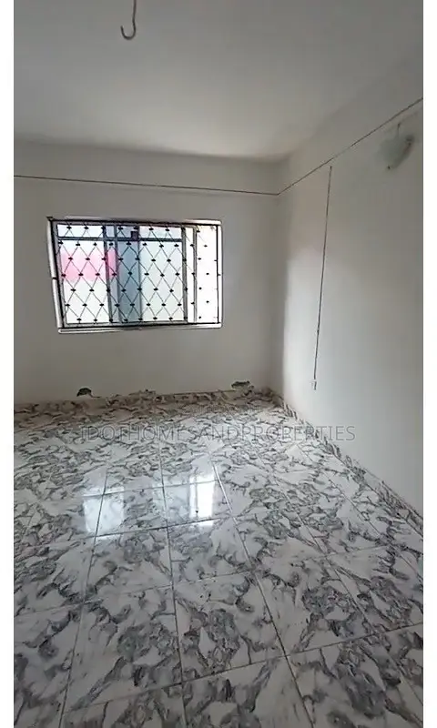 Mini Flat in Pedro for rent