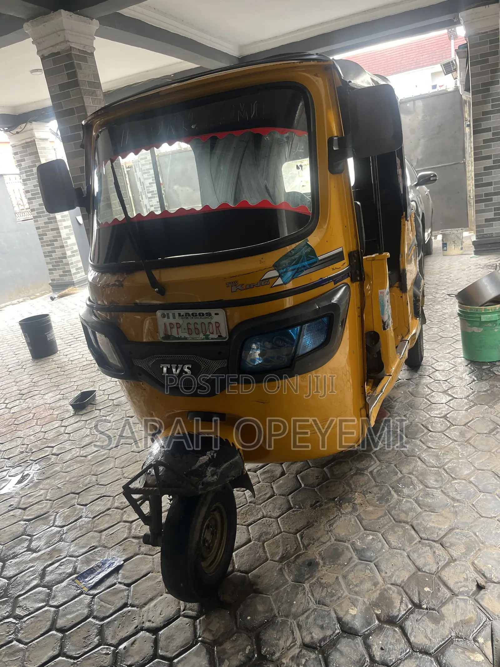 TVS King Deluxe Plus iTouch Start 2025 Yellow