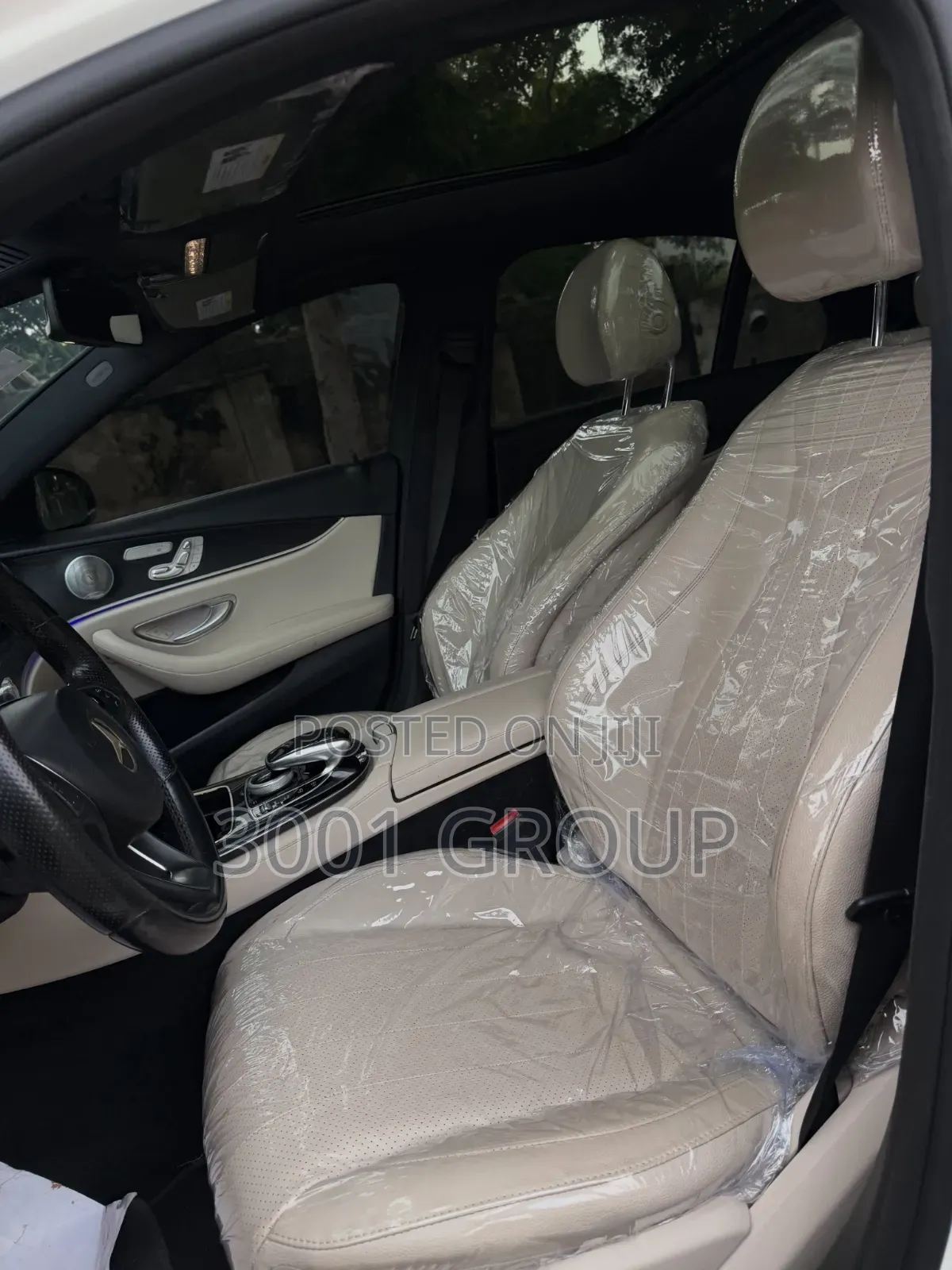 Mercedes-Benz E300 2016 White