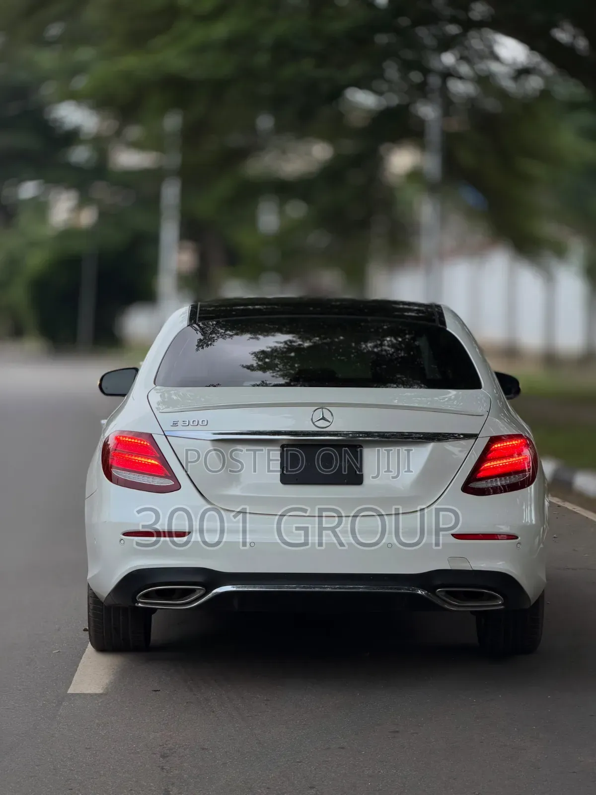 Mercedes-Benz E300 2016 White