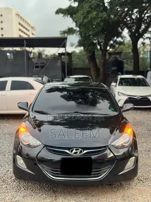 Hyundai Elantra 2013 Black