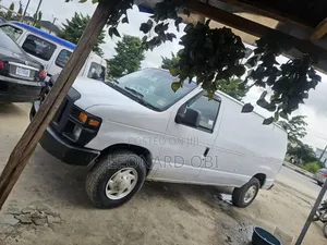 Ford E250 2008 White
