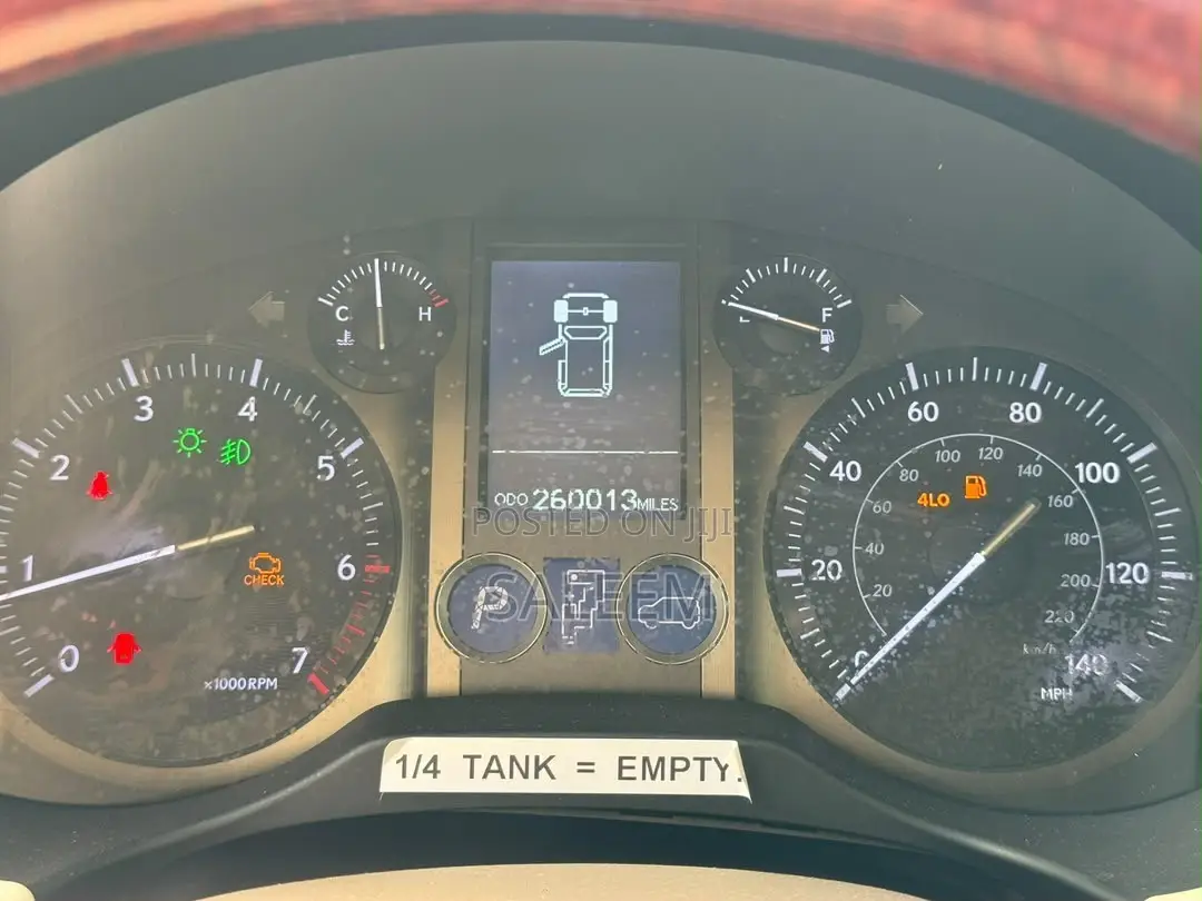 Lexus GX 2012 Gold