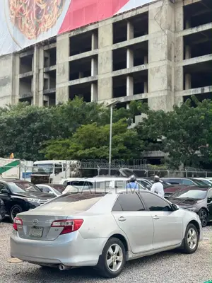 Toyota Camry 2012 Silver