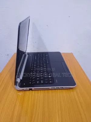 Laptop HP 15 8GB AMD A8 SSD 128GB