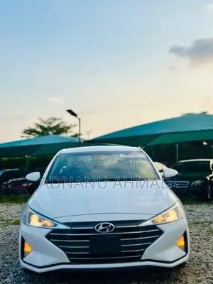 Hyundai Elantra SEL 2020 White