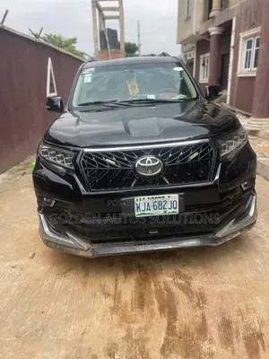 Toyota Land Cruiser Prado 2022