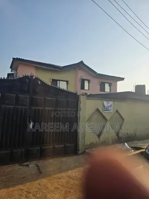 2bdrm Block of Flats in Alagbole for sale