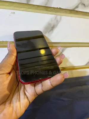 Apple iPhone XR 64 GB Red