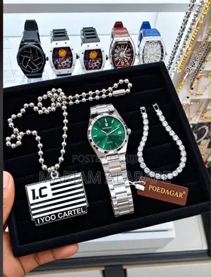 PEODAGAR Wristwatch