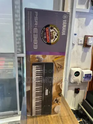 Original Yamaha PSR-E383 61-Key Portable Arranger Keyboard