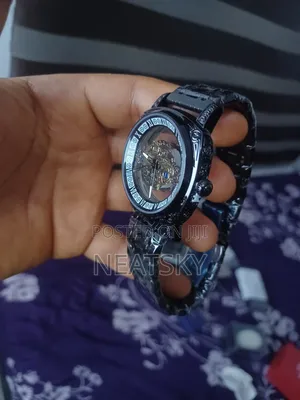 Quality Engine Wristwatch