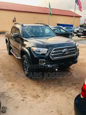 Toyota Tacoma 2017 Black