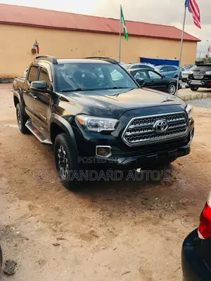 Toyota Tacoma 2017 Black