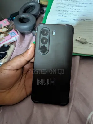 Itel P70 64 GB Black