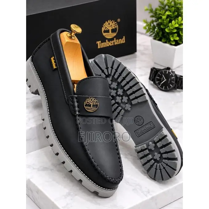 Timberland Men’s Rugged Leather Loafers