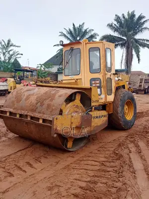 Dynapac CA25D Vibratory Roller 13 Tons
