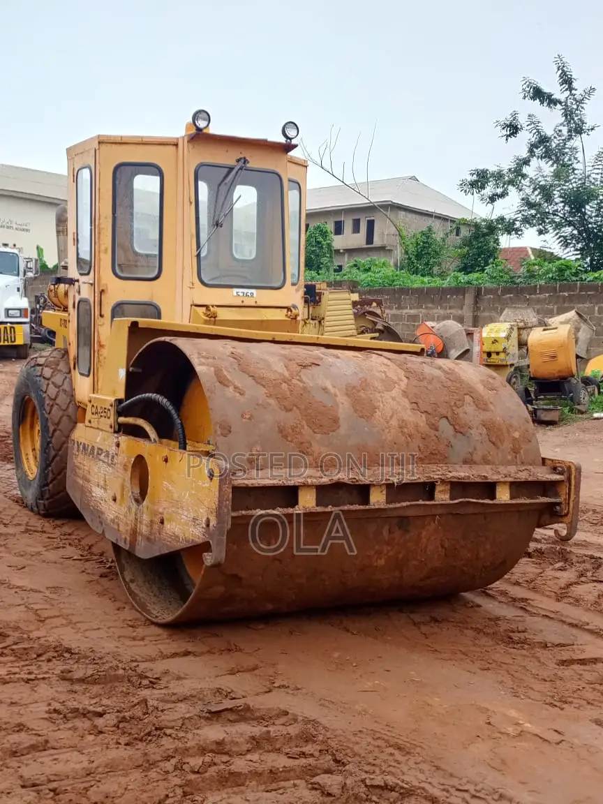 Dynapac CA25D Vibratory Roller 13 Tons