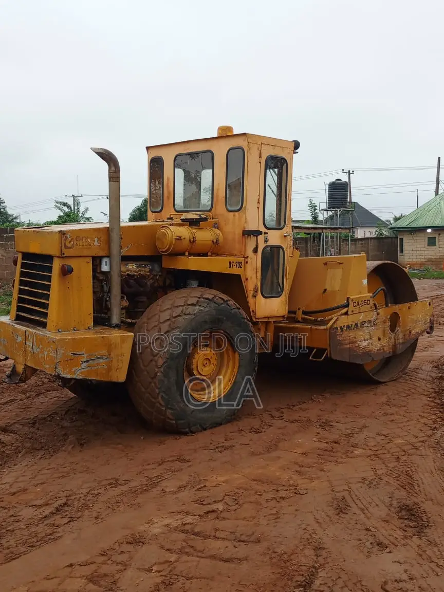 Dynapac CA25D Vibratory Roller 13 Tons