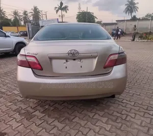 Toyota Camry LE 4dr Sedan (2.4L 4cyl 5A) 2007 Green