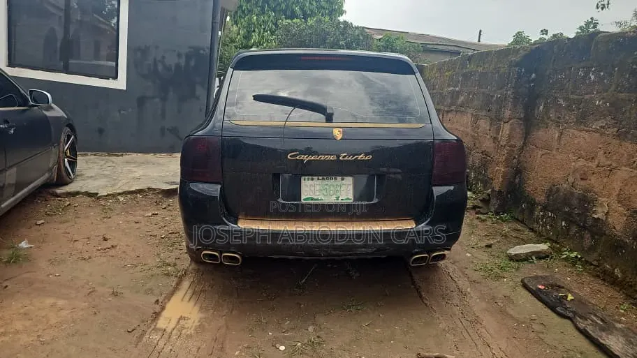 Porsche Cayenne 2008 Black