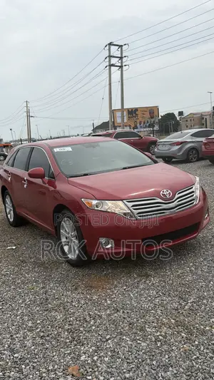 Toyota Venza LE 2010 Red