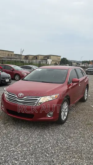 Toyota Venza LE 2010 Red