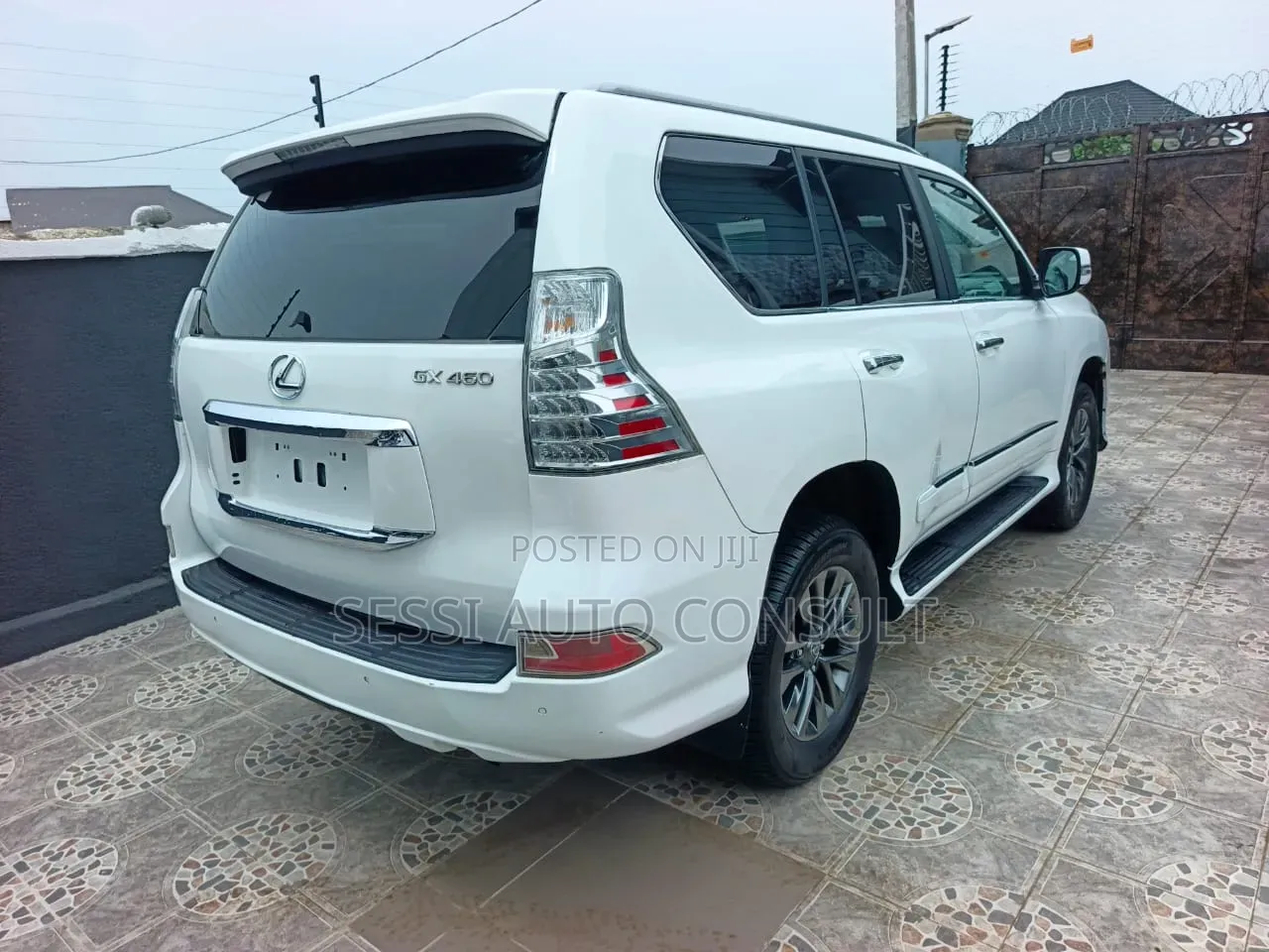 Lexus GX 460 Base 2019 White