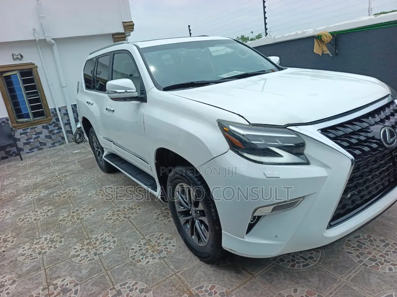 Lexus GX 460 Base 2019 White