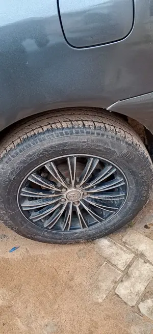 Toyota Corolla 2005 Gray