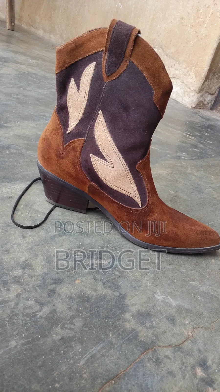 Women's Ankle Shoe