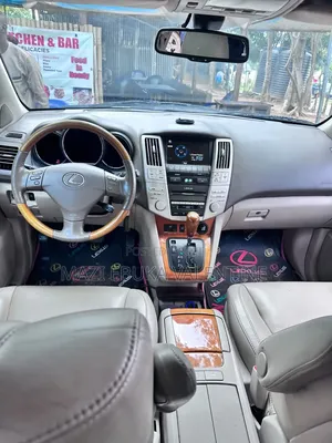 Lexus RX 2005
