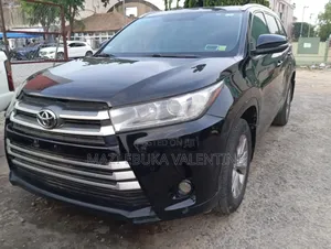 Toyota Highlander 2015 Black