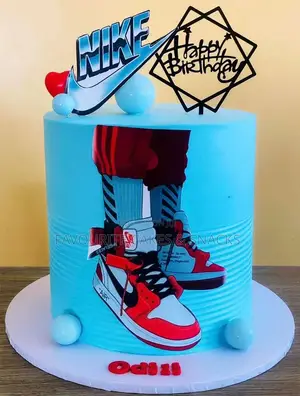 10inchs 3layers Cake