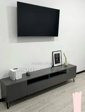 Checked  (6ft) TV Stand