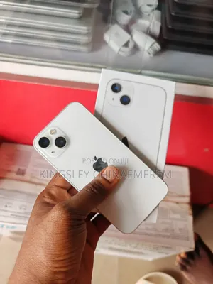 Apple iPhone 13 128 GB White
