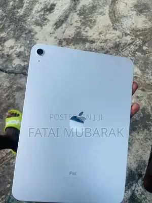New Apple iPad 10.2 (2021) 64 GB Silver