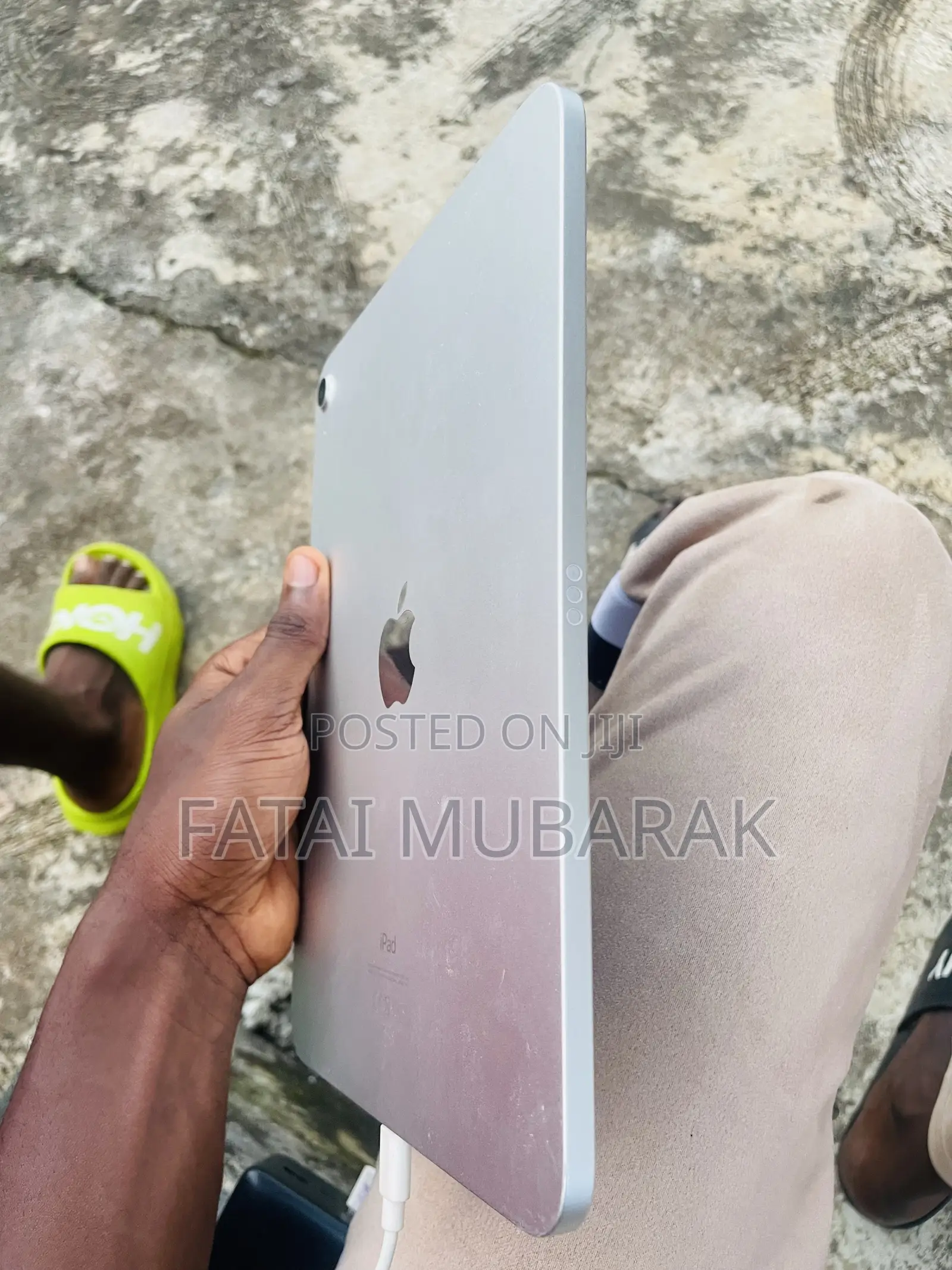 New Apple iPad 10.2 (2021) 64 GB Silver