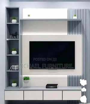 Comported ,Strong and Sturdy 7ft by 8ft TV Console