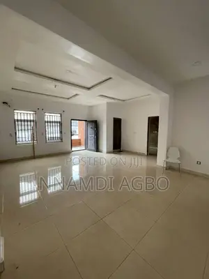 2bdrm Apartment in Chevron for rent