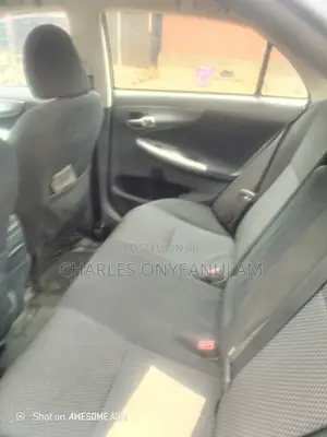 Toyota Corolla 2012 Gray