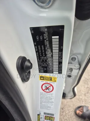 Toyota Highlander Limited Platinum 4x4 V6 (3.5L 6cyl 8A) 2018 Off white