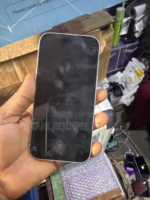 Apple iPhone 15 128 GB White
