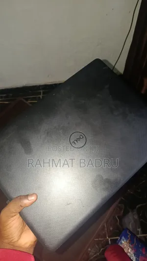 Laptop Dell Vostro 14 3000 8GB Intel Core i3 SSD 256GB