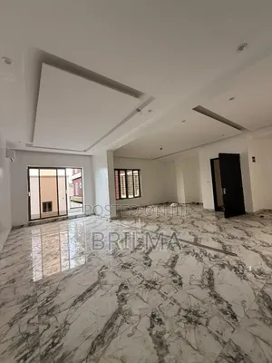 Shops/Office Space in Wuse 2 for Sale