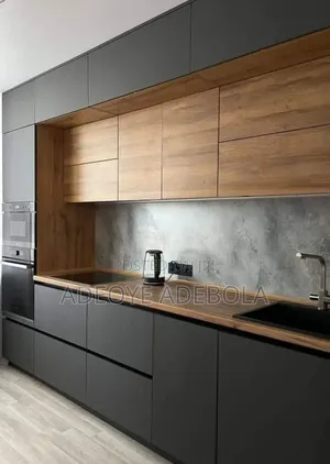 Kitchen Cabinet With Full Style