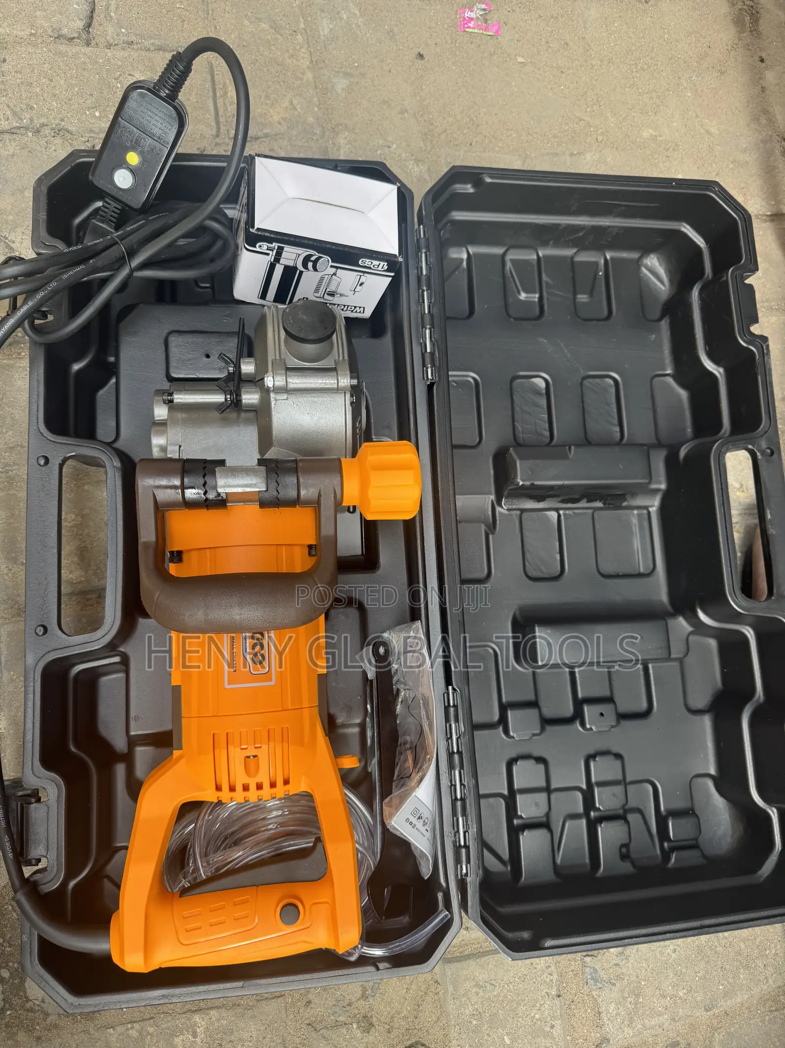 INGCO 3000W Electric Wall Chaser