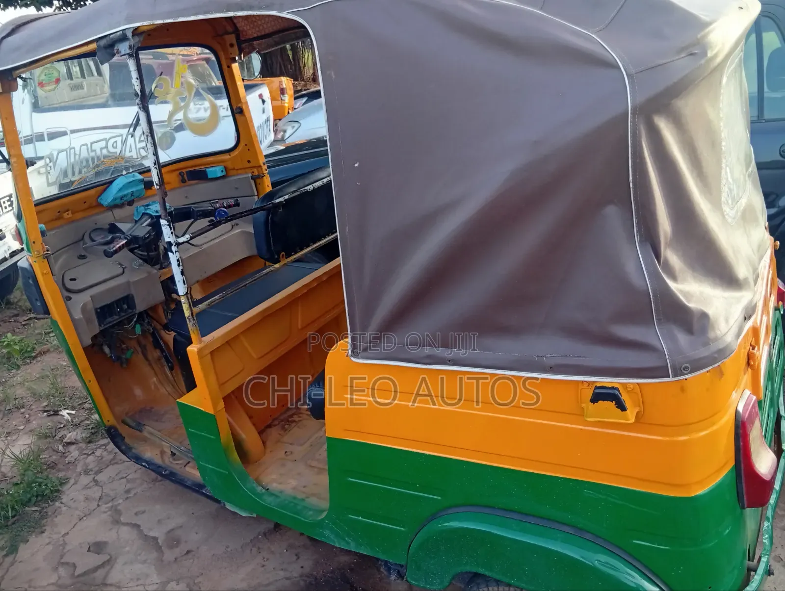 Bajaj RE 2014 Green