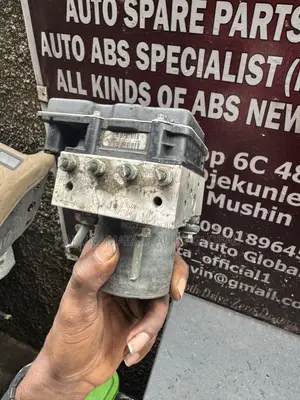 2013 Toyota Venza Anti-Lock Brake System ABS Module